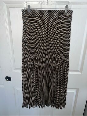 Max Edition Black and Tan Printed Pleated Midi Skirt